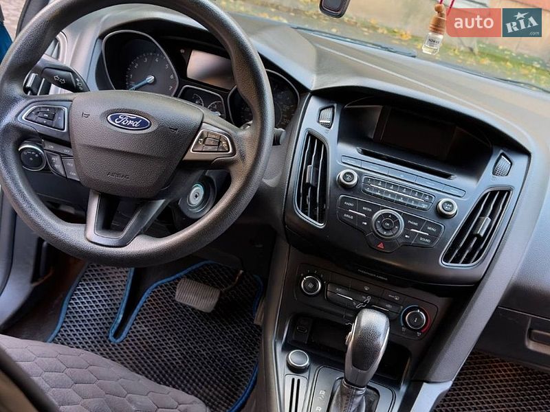 Седан Ford Focus 2017 в Львові