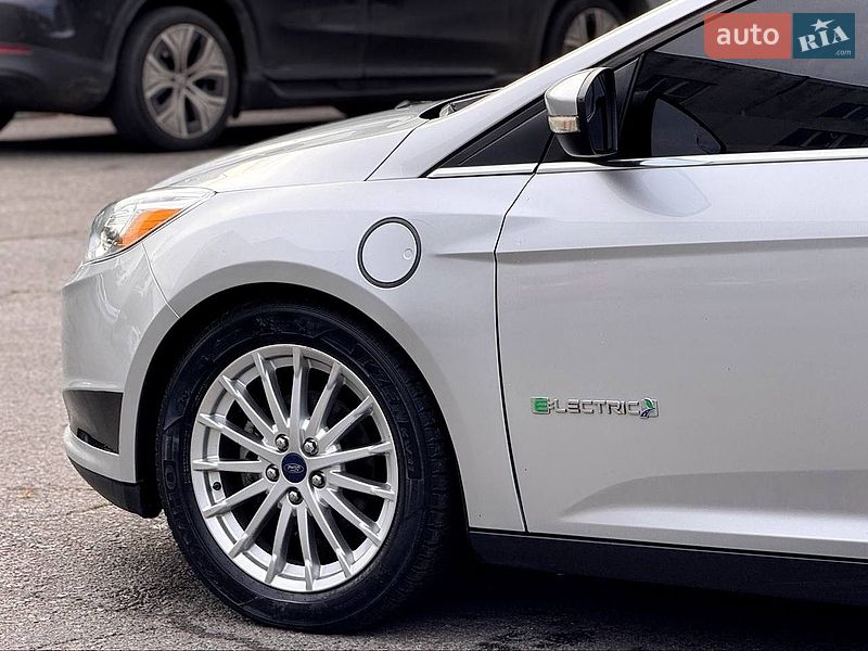 Хетчбек Ford Focus 2014 в Одесі