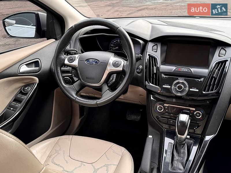 Хетчбек Ford Focus 2014 в Одесі