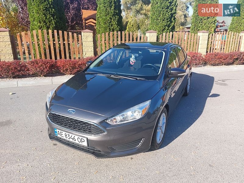 Седан Ford Focus 2016 в Дніпрі