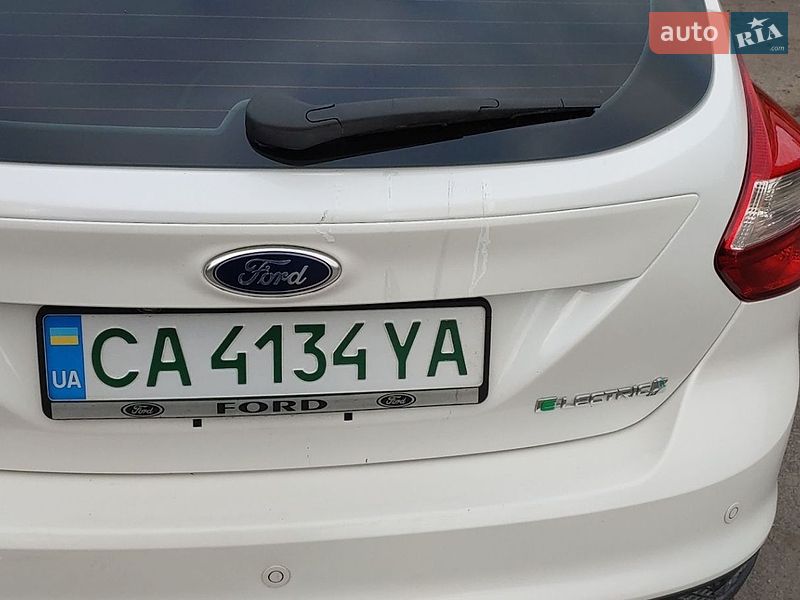 Хетчбек Ford Focus 2012 в Рівному фото 11 Хетчбек Ford Focus 2012 в Рівному