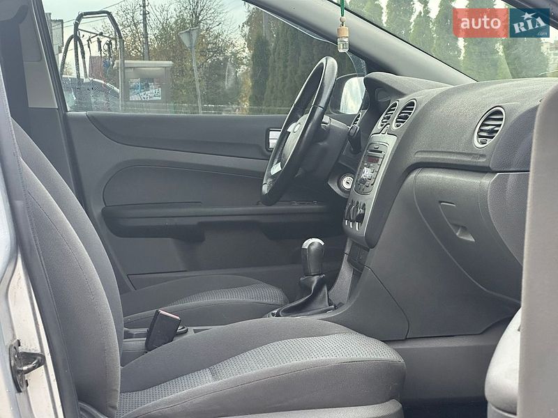 Седан Ford Focus 2007 в Дрогобыче