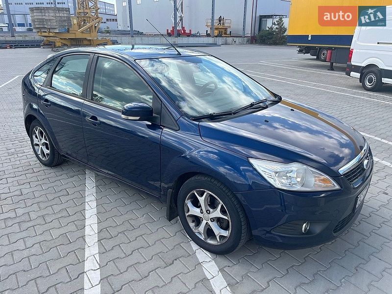 Хэтчбек Ford Focus 2011 в Львове