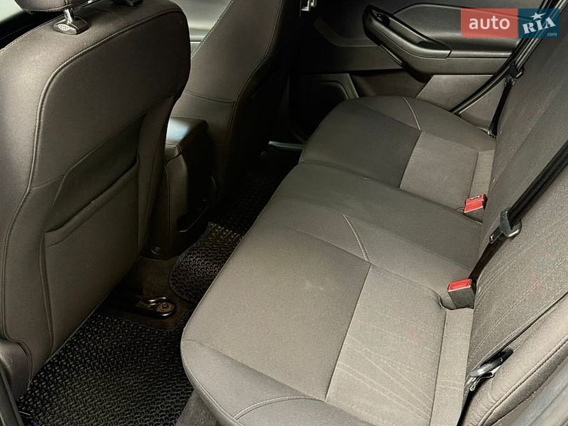 Хэтчбек Ford Focus 2016 в Львове