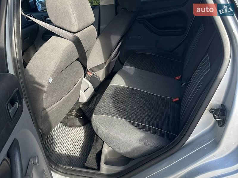 Універсал Ford Focus 2008 в Самборі