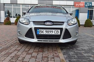 Универсал Ford Focus 2012 в Сарнах