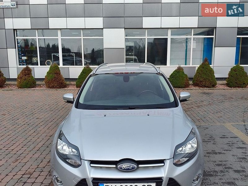 Универсал Ford Focus 2012 в Сарнах