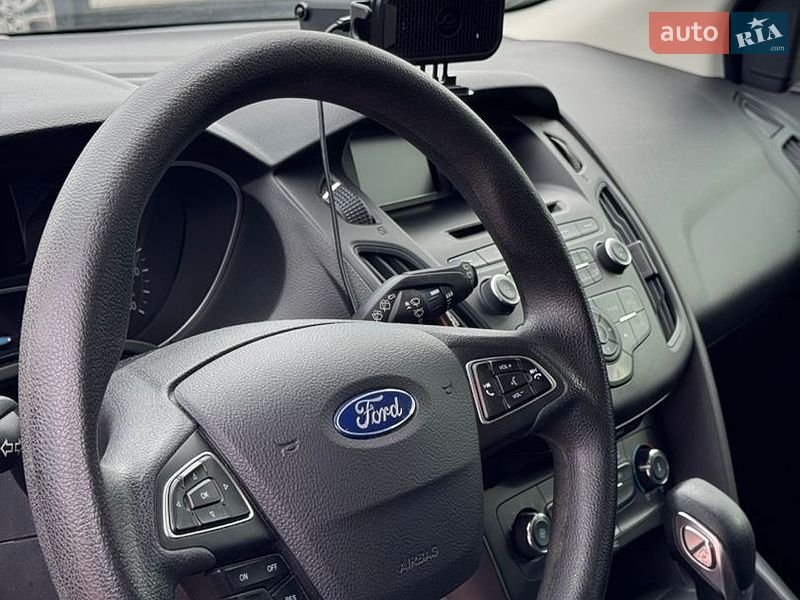 Хэтчбек Ford Focus 2017 в Софиевской Борщаговке