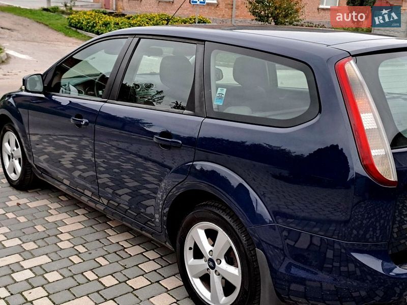 Універсал Ford Focus 2009 в Кропивницькому