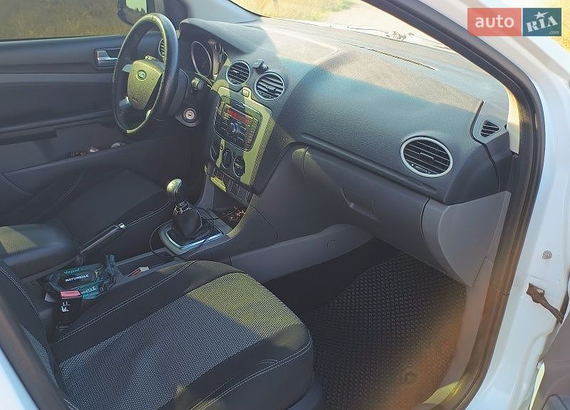 Универсал Ford Focus 2010 в Днепре