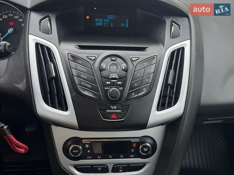 Хэтчбек Ford Focus 2013 в Киеве