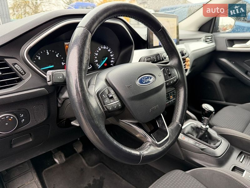 Универсал Ford Focus 2018 в Львове фото 22 Универсал Ford Focus 2018 в Львове