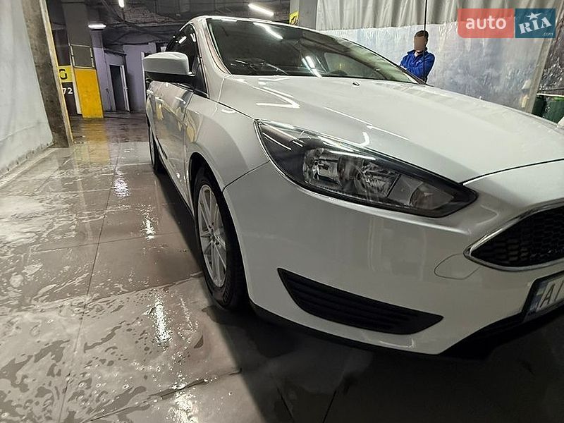 Седан Ford Focus 2018 в Дніпрі