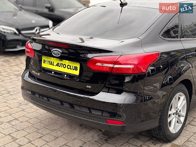 Седан Ford Focus 2017 в Львове