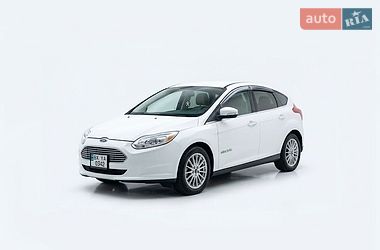 Хэтчбек Ford Focus 2014 в Дунаевцах