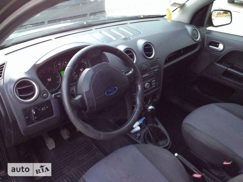 Хэтчбек Ford Fusion 2007 в Луцке фото 3 Хэтчбек Ford Fusion 2007 в Луцке
