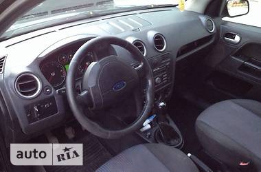 Хэтчбек Ford Fusion 2007 в 