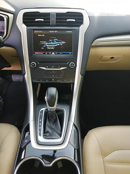 Седан Ford Fusion 2015 в Одесі