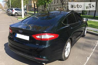 Седан Ford Fusion 2014 в Николаеве