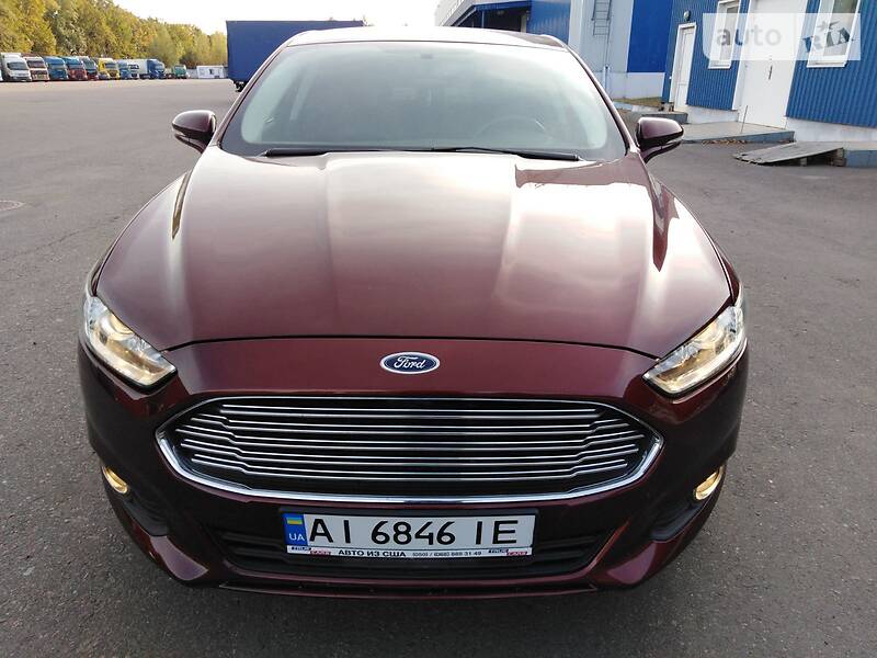 Седан Ford Fusion 2015 в Ирпене