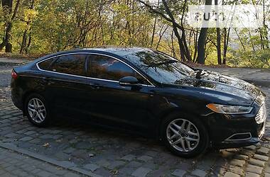 Седан Ford Fusion 2014 в 