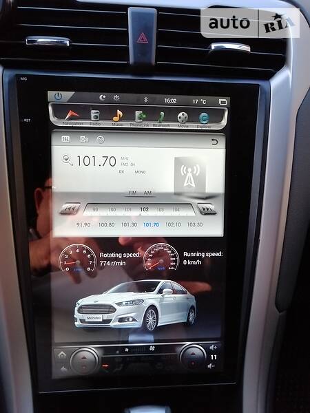 Седан Ford Fusion 2014 в Львові