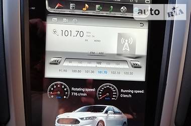 Седан Ford Fusion 2014 в 