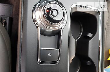 Седан Ford Fusion 2016 в 