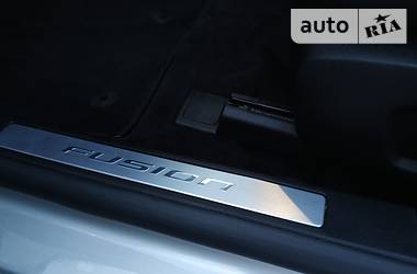 Седан Ford Fusion 2018 в 