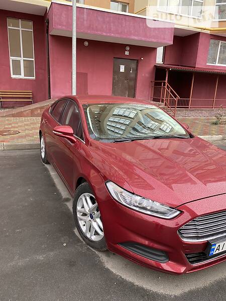 Седан Ford Fusion 2016 в Києві