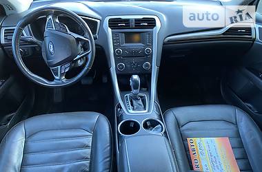 Седан Ford Fusion 2013 в 