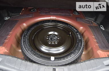 Седан Ford Fusion 2013 в 