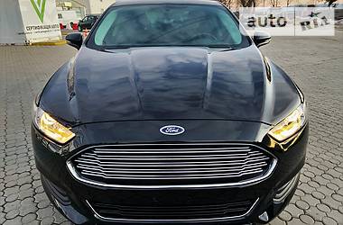 Седан Ford Fusion 2015 в 