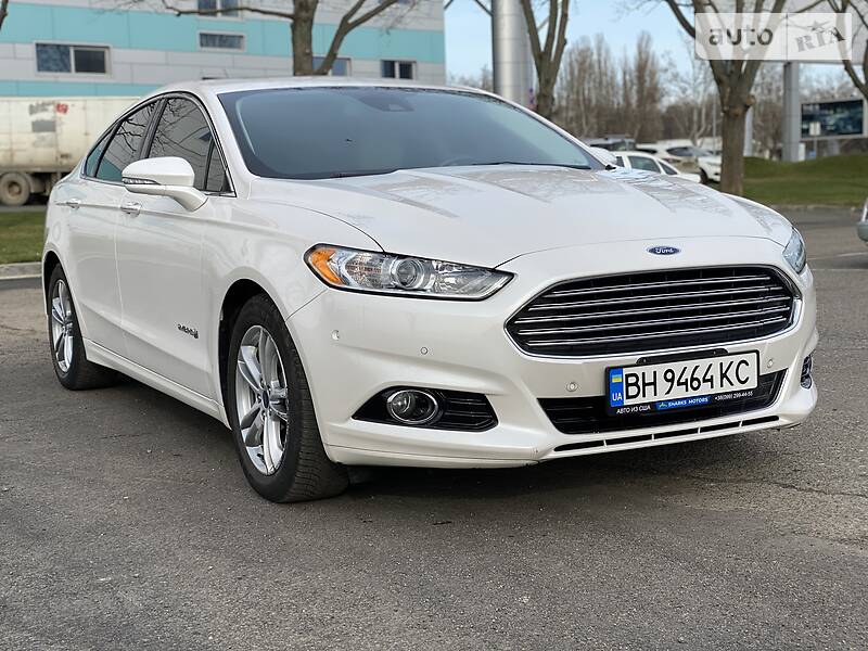 Седан Ford Fusion 2015 в Одессе