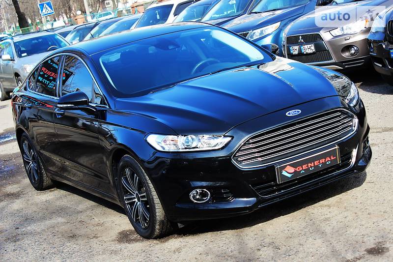 Седан Ford Fusion 2015 в Одесі