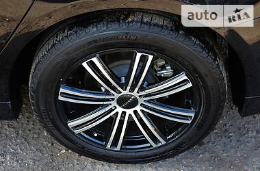 Седан Ford Fusion 2015 в 