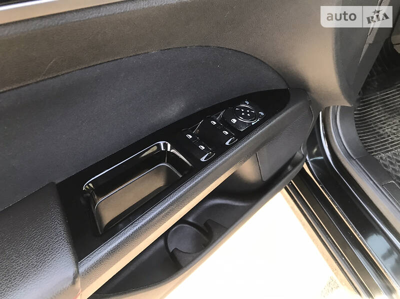 Седан Ford Fusion 2012 в Рівному