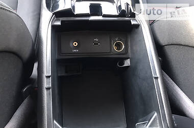 Седан Ford Fusion 2012 в 
