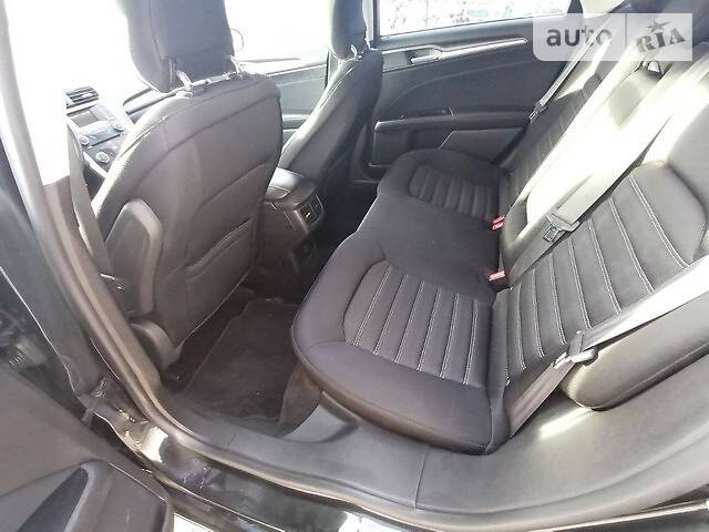 Седан Ford Fusion 2013 в Львові