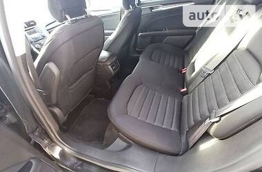Седан Ford Fusion 2013 в 