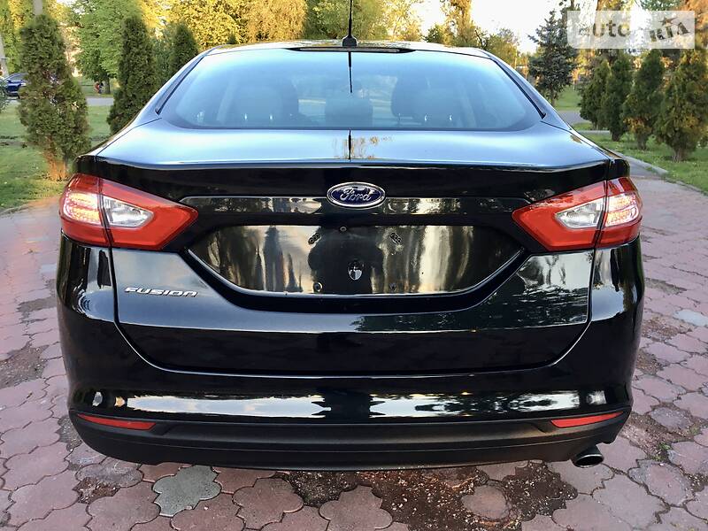 Седан Ford Fusion 2014 в Вінниці