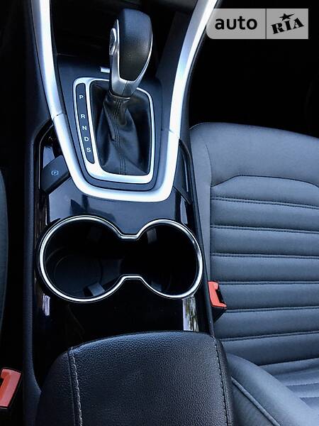 Седан Ford Fusion 2014 в Вінниці