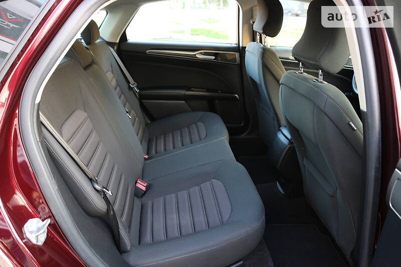 Седан Ford Fusion 2016 в Києві фото 22 Седан Ford Fusion 2016 в Києві