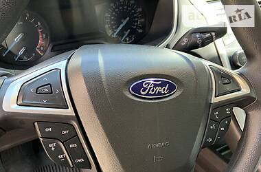Седан Ford Fusion 2014 в Житомире