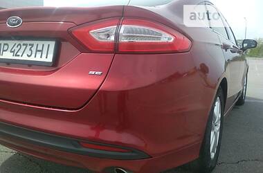 Седан Ford Fusion 2014 в 