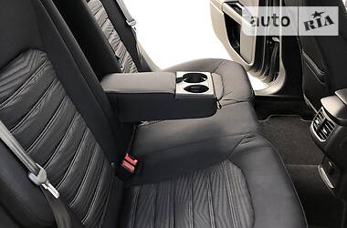 Седан Ford Fusion 2016 в 