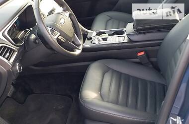 Седан Ford Fusion 2018 в 