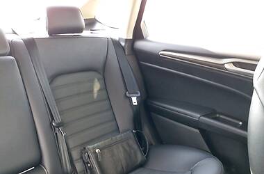 Седан Ford Fusion 2018 в 