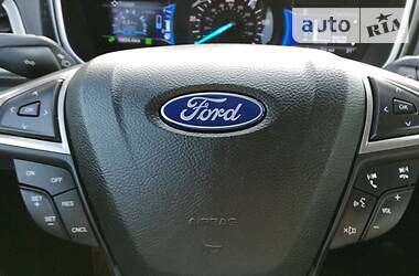 Седан Ford Fusion 2018 в Маріуполі