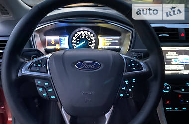 Седан Ford Fusion 2013 в Покровске